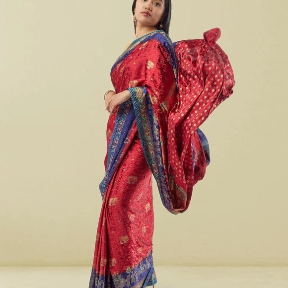 Trendy Red Pathani Print Crepe Saree for You | Muvvas Boutique - Picture 4 of 6